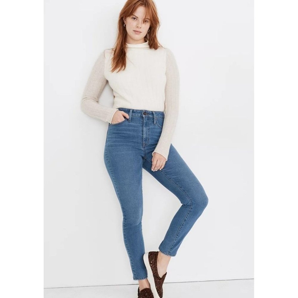 Madewell Curvy High-Rise Skinny Jeans in Astoria Wash 27 Blue